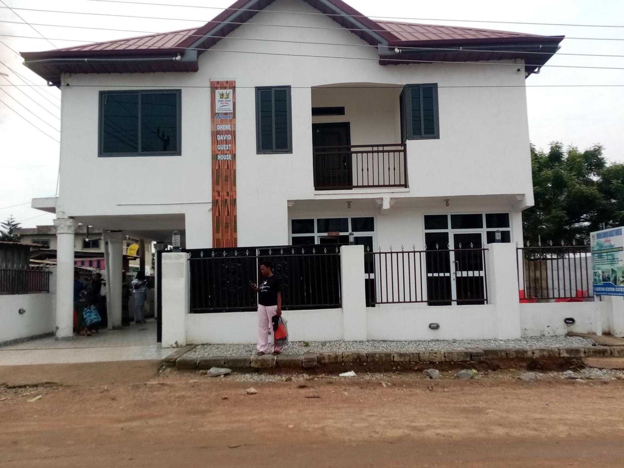Ohene David Guest House Amanfro Exteriör bild